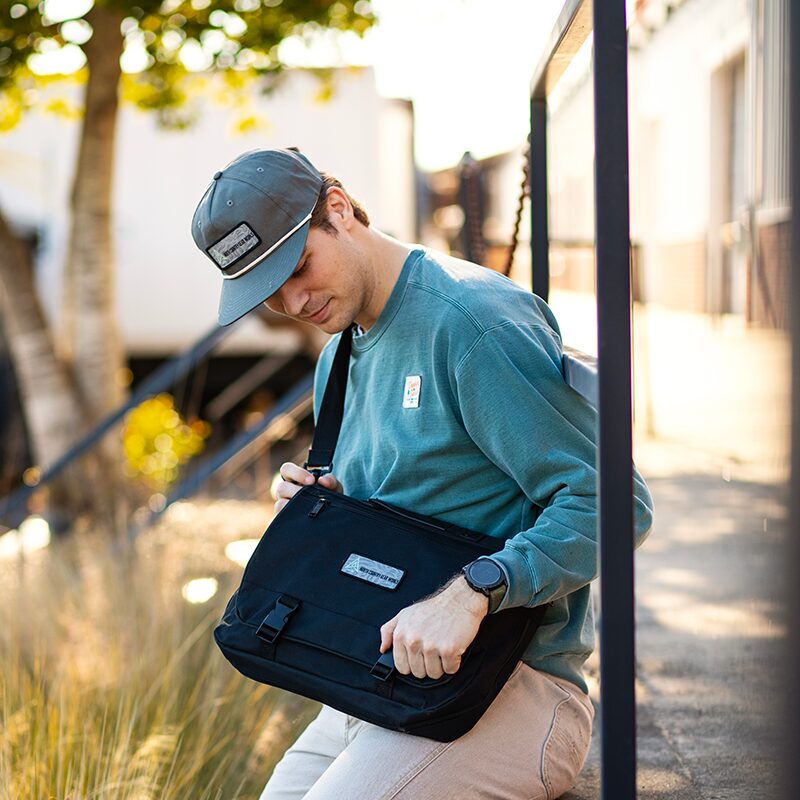 Team Branded Bags Laptop Messenger And Matching Rope Hat Team Branded Bags Laptop Messenger And Matching Rope Hat