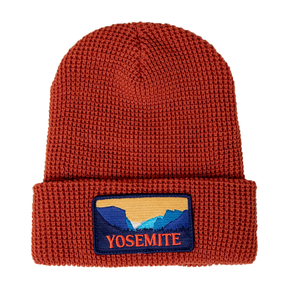 R146 Beanie Yosemite hat