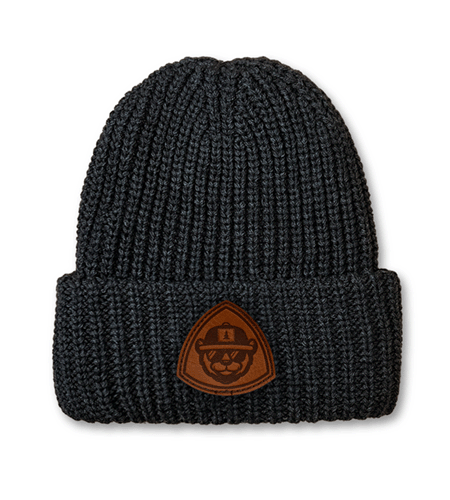 Sportsman 12-inch chunky knit beanie with leather patch branding.